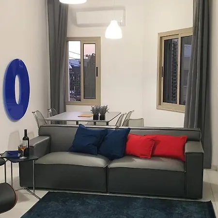 Blue Luxury * Λεμεσός
